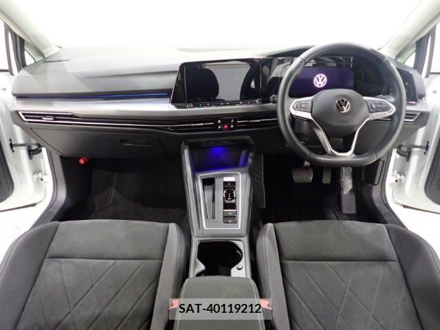 VolksWagen GOLF 2021-06 370643-3