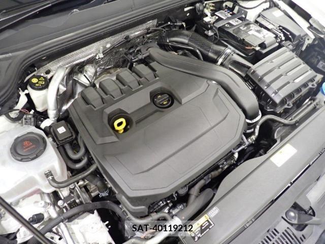 VolksWagen GOLF 2021-06 370643-1
