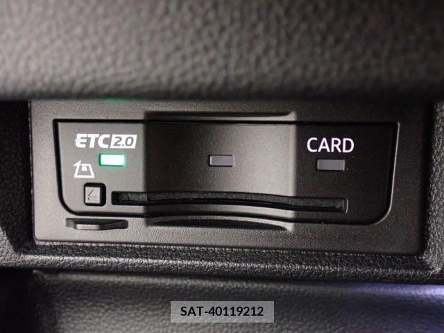 VolksWagen GOLF 2021-06 370643-16