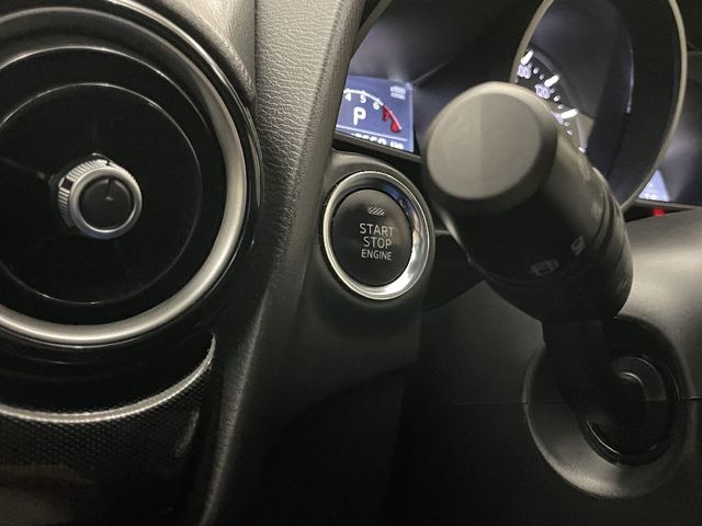 Mazda DEMIO 2017-01 20473-23