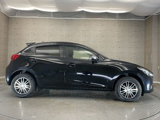 Mazda DEMIO 2017-01 20473-13