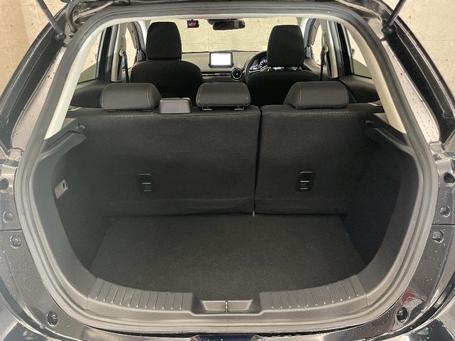Mazda DEMIO 2017-01 20473-8