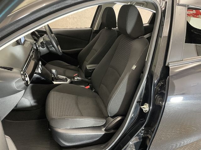 Mazda DEMIO 2017-01 20473-5