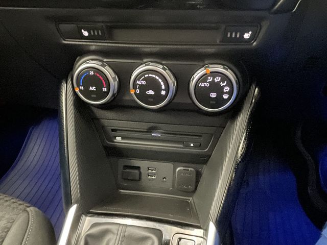 Mazda DEMIO 2017-01 20473-18
