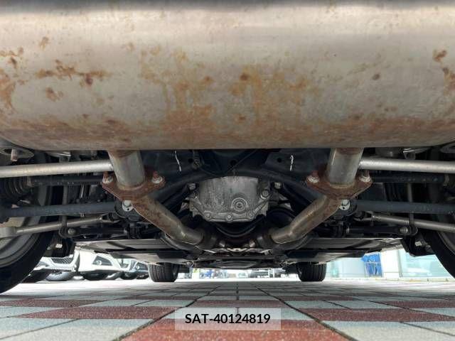 Nissan SKYLINE 2019-12 385192-19