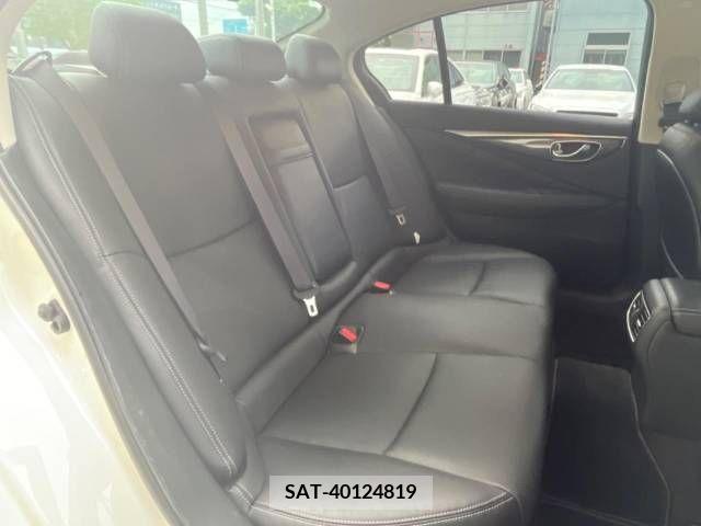Nissan SKYLINE 2019-12 385192-10