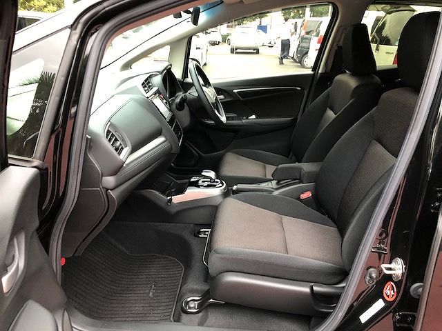 Honda FIT HYBRID 2016-02 24905-18