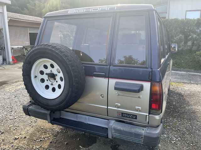 Isuzu BIGHORN 1985-08 20225-5