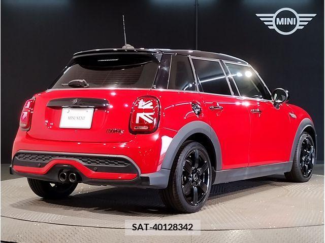 Bmw MINI 2022-08 392260-5
