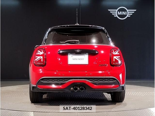 Bmw MINI 2022-08 392260-4