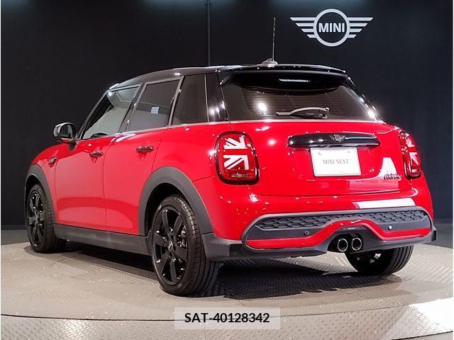 Bmw MINI 2022-08 392260-3