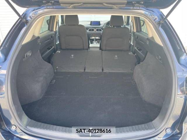Mazda CX-5 2018-12 390241-11