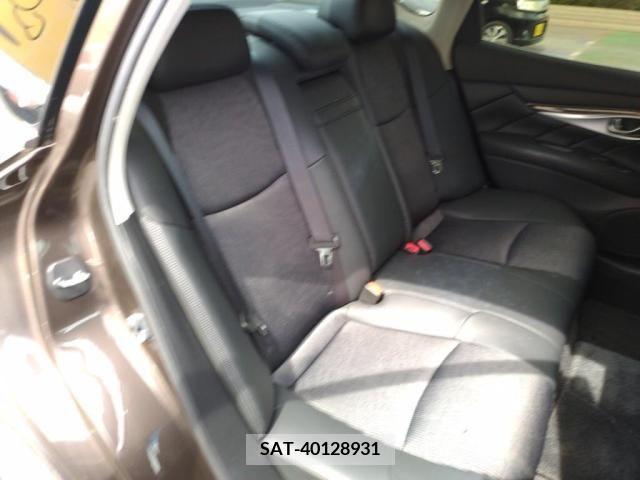 Nissan FUGA 2015-08 250572-20
