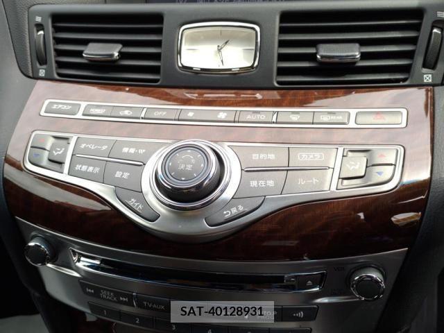 Nissan FUGA 2015-08 250572-13