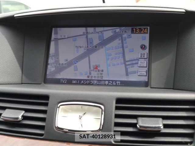 Nissan FUGA 2015-08 250572-12