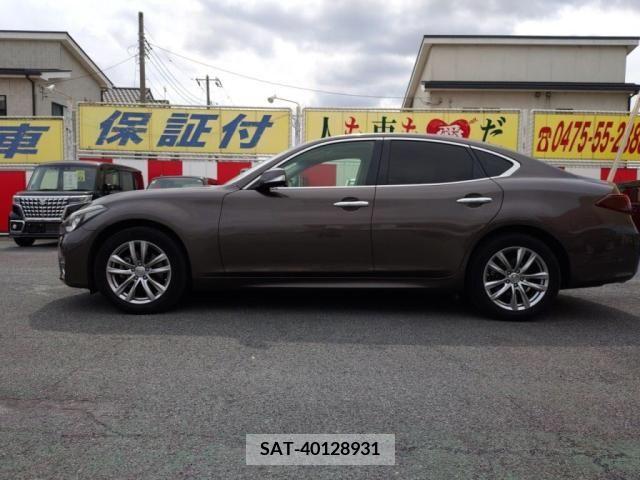 Nissan FUGA 2015-08 250572-11