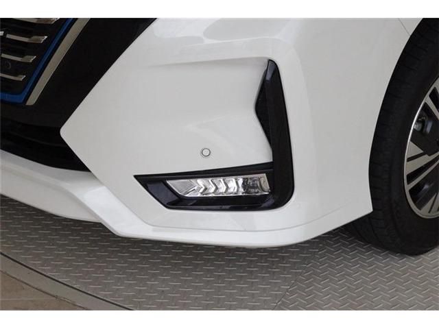 Nissan SERENA 2021-01 24941-27