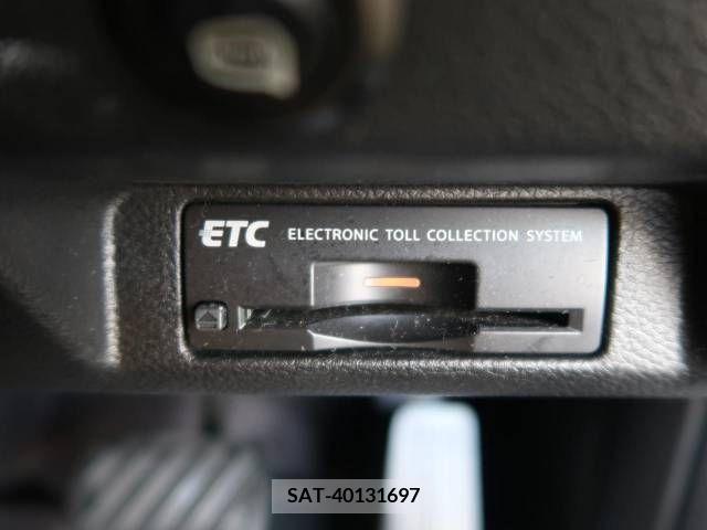Nissan SKYLINE 2011-12 368320-7