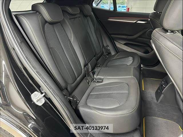 Bmw X2 2021-03 211673-8