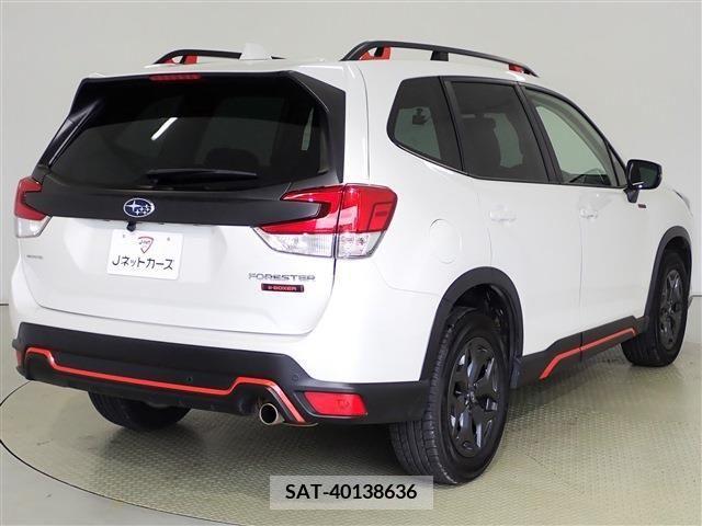 Subaru FORESTER 2022-08 316077-3