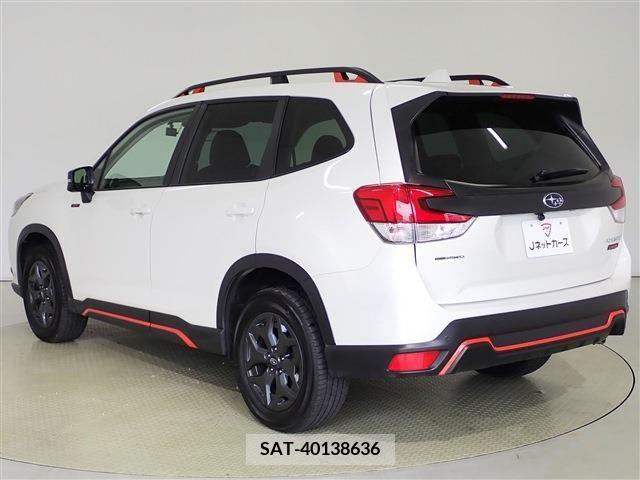 Subaru FORESTER 2022-08 316077-6