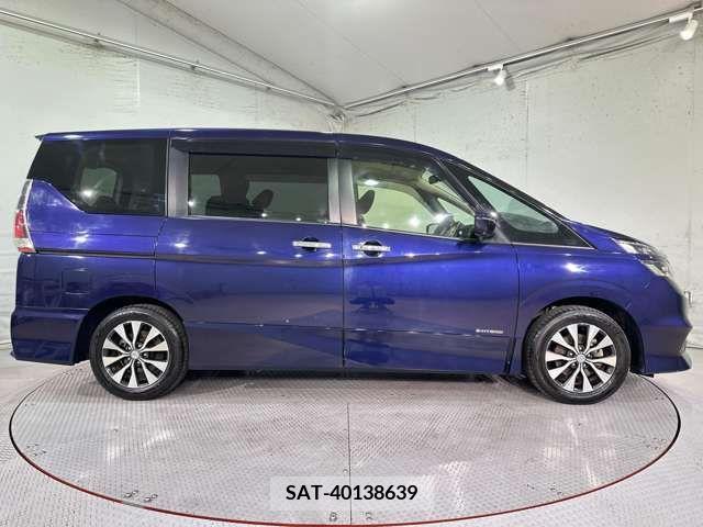 Nissan SERENA 2019-04 324935-7
