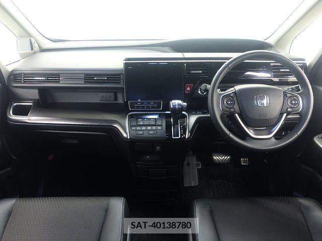Honda e 2019-04 332167-1
