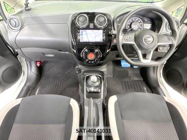 Nissan NOTE 2017-07 237924-1