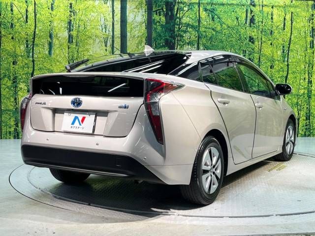 Toyota PRIUS 2016-07 16025-17