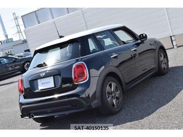 Bmw MINI 2023-01 319588-12