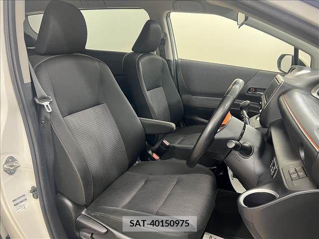 Toyota SIENTA 2019-12 209973-4