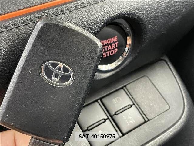 Toyota SIENTA 2019-12 209973-11