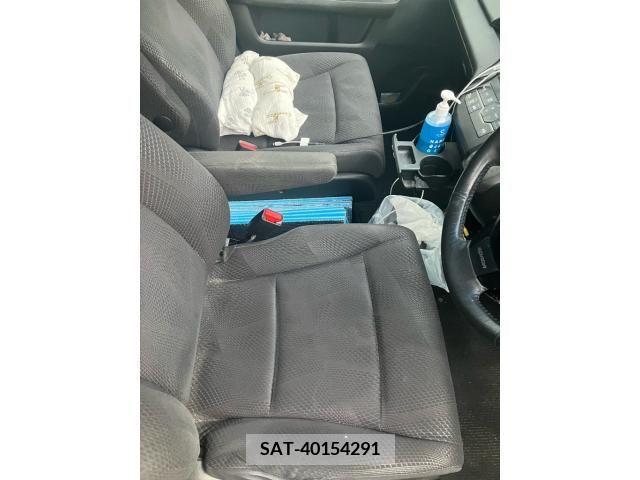 Honda e 2010-06 394333-10