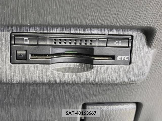 Toyota PRIUS ALPHA 2013-06 283488-4