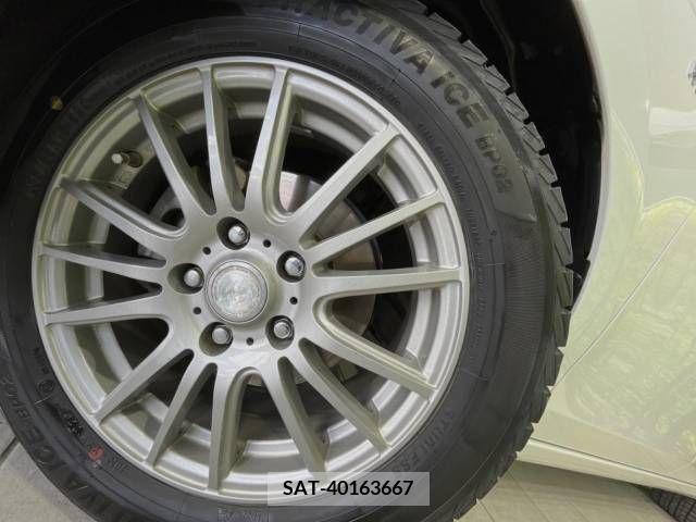 Toyota PRIUS ALPHA 2013-06 283488-13