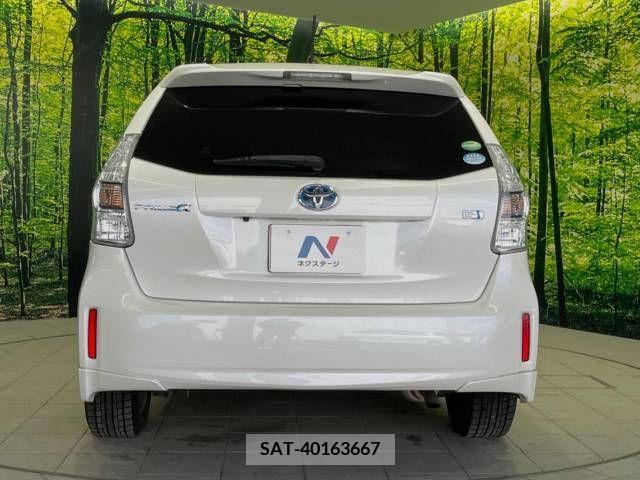 Toyota PRIUS ALPHA 2013-06 283488-15