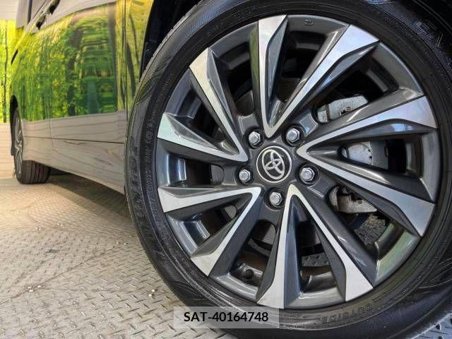 Toyota VOXY 2023-10 313607-15
