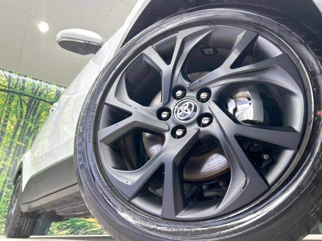 Toyota C-HR 2023-06 184597-13