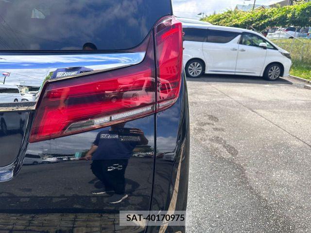 Toyota ALPHARD 2021-11 280325-14