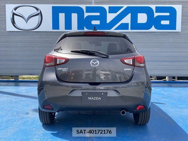 Mazda DEMIO 2017-01 296622-5