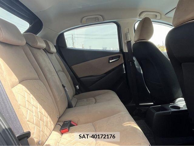 Mazda DEMIO 2017-01 296622-8