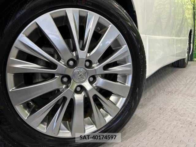 Toyota VELLFIRE 2014-01 381974-14