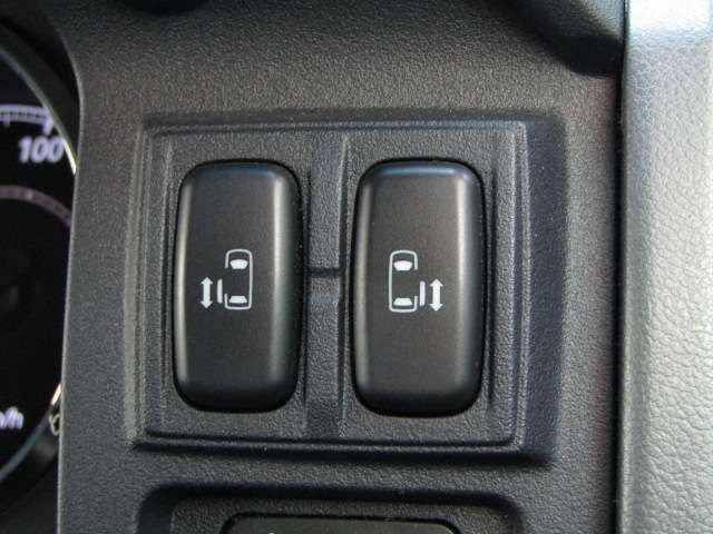 Mitsubishi DELICA D5 2010-03 6064-15