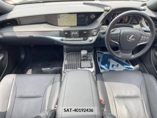 Lexus LS 2018-03 354160-1