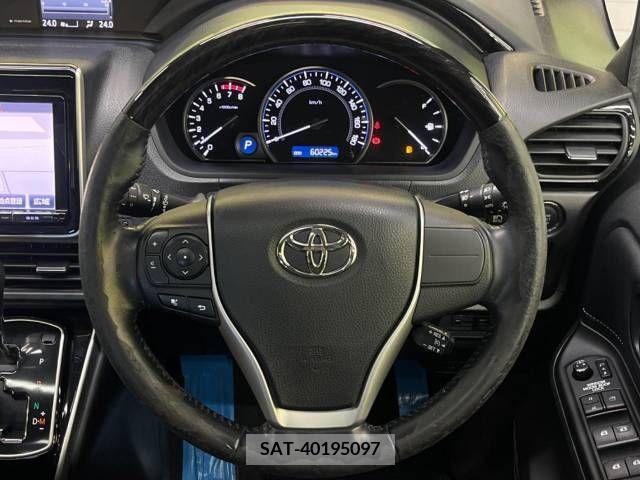 Toyota ESQUIRE 2015-06 268545-12