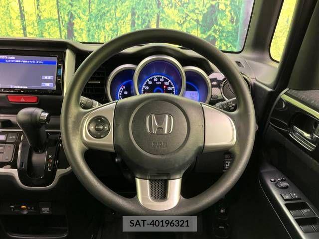 Honda N BOX CUSTOM 2017-03 248322-8