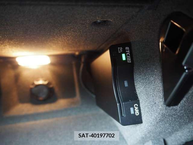 Porsche MACAN 2020-07 219435-18