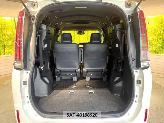 Toyota ESQUIRE 2019-08 390670-12