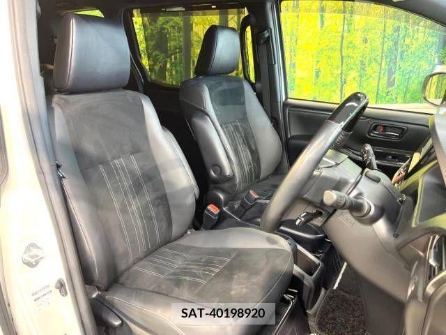Toyota ESQUIRE 2019-08 390670-9