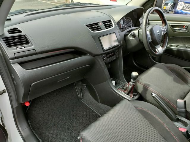 Suzuki SWIFT 2012-03 189099-13